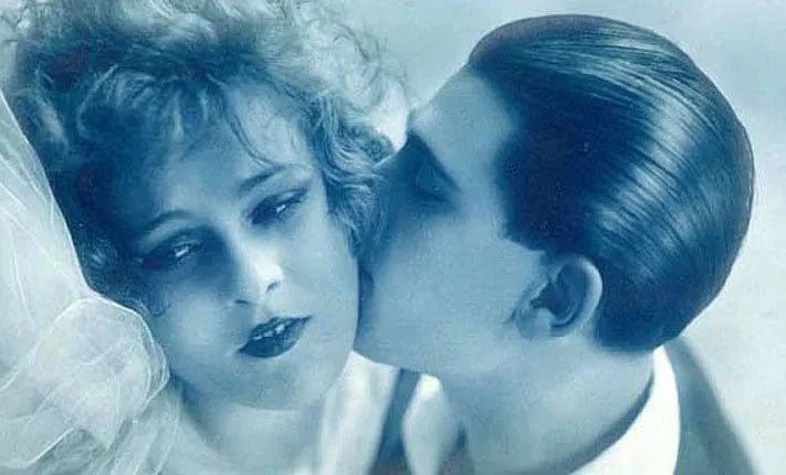 Pegging: The Erotic Discovery for Straight Couples - Sh! Women's Store