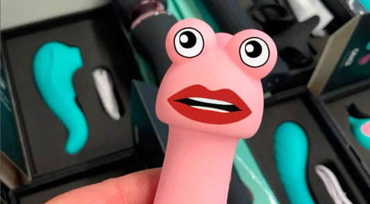 Vibrator with cartoon eyes and lips 